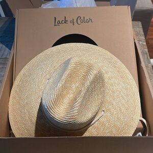 Lack of color vista hat in color wheat